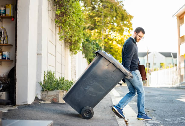 Best Yard Waste Removal  in Inverness, FL